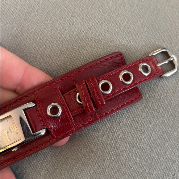 GUESS Watch - Picture 5 of 7